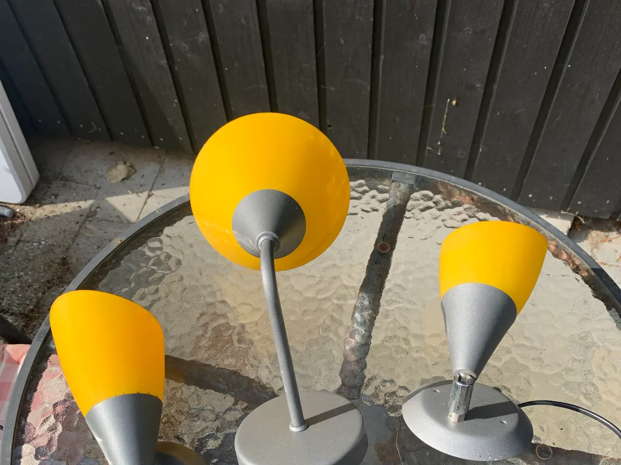 Billede 1 - Lamper i børstet stål og gult glas