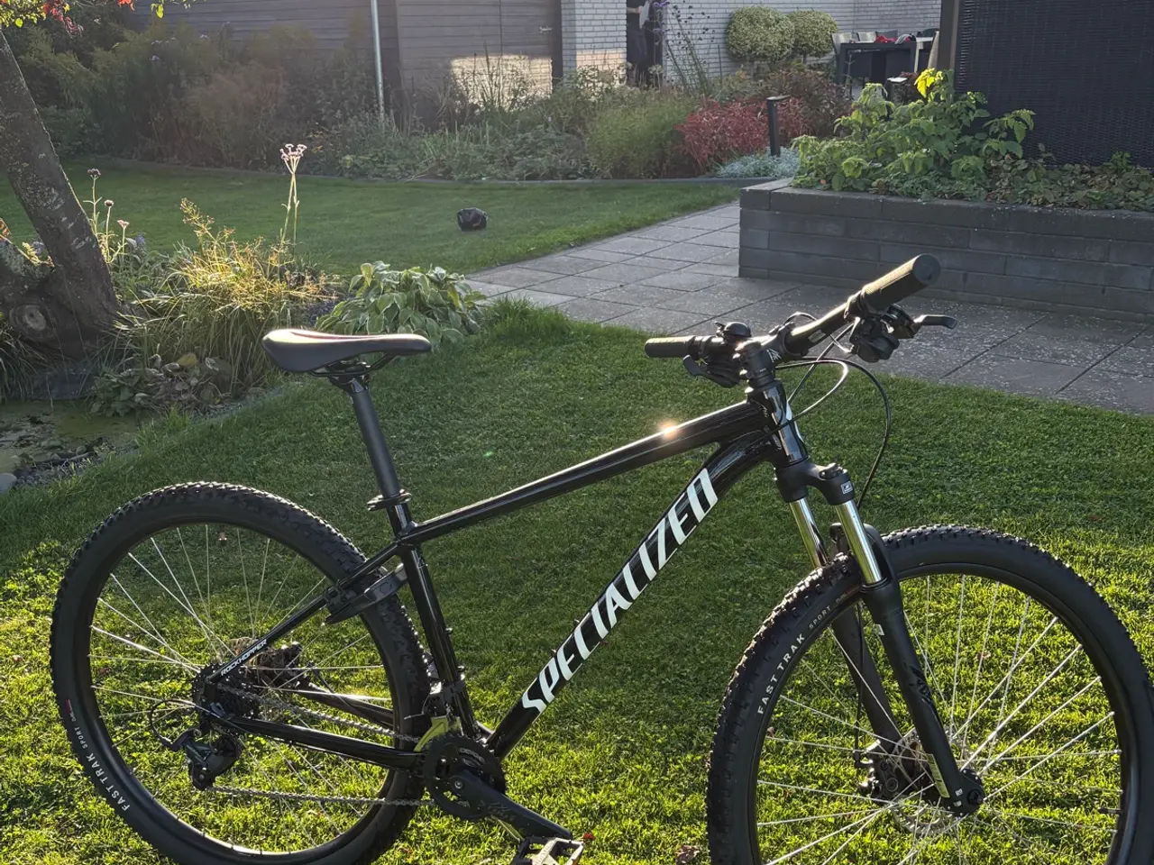 Billede 5 - Sort mountainbike cykel sælges det
