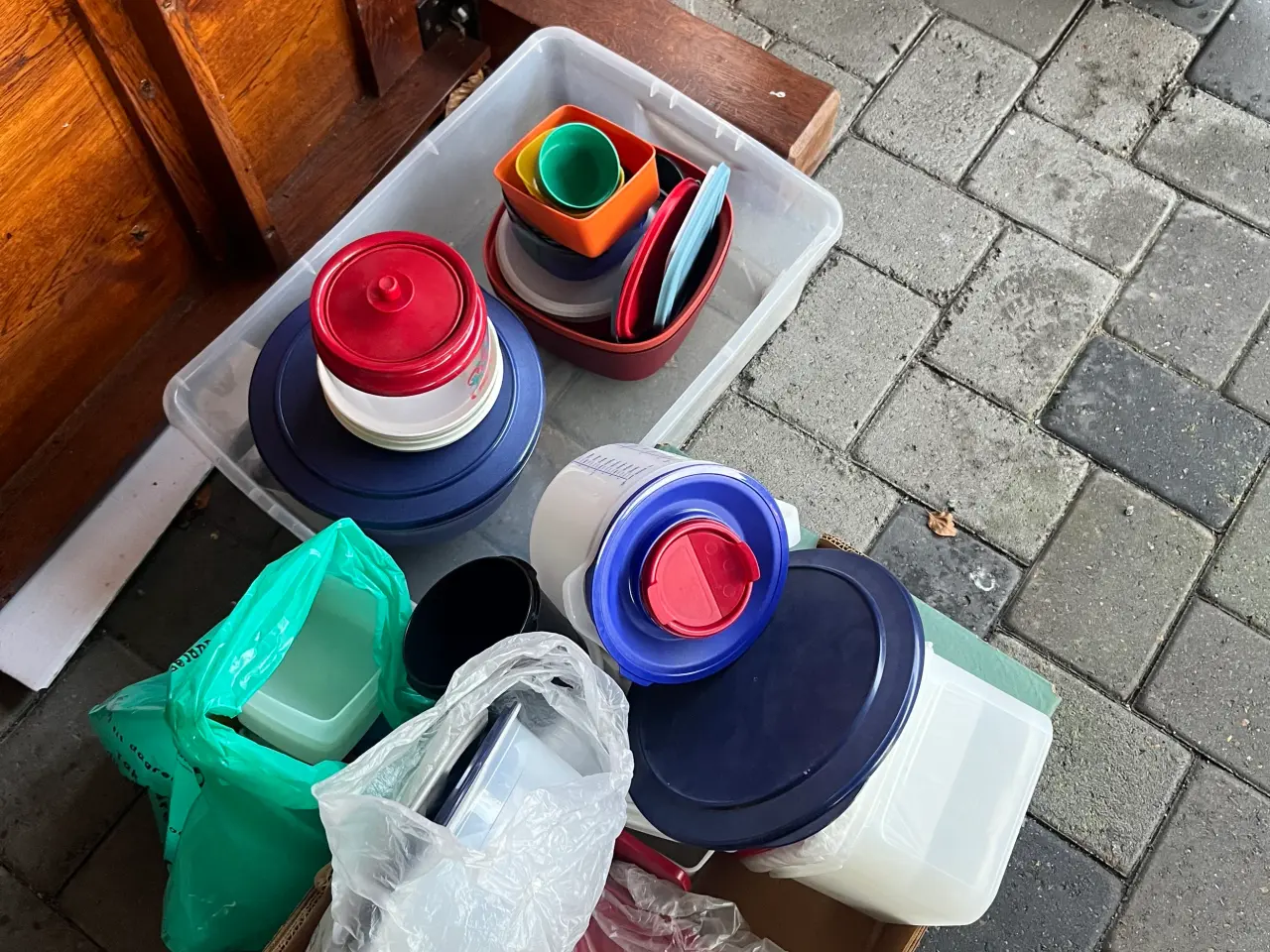 Billede 1 - Blandet Tupperware nyt og brugt blandet