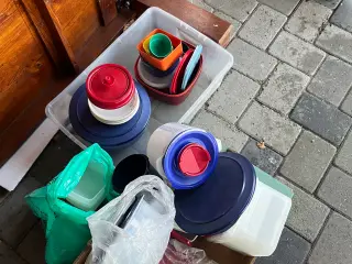 Blandet Tupperware nyt og brugt blandet