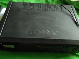 VHS- video cassette recorder Sony SLV -E730
