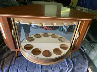 et tysk vintage barskab/hjørneskab fra 1950'erne (