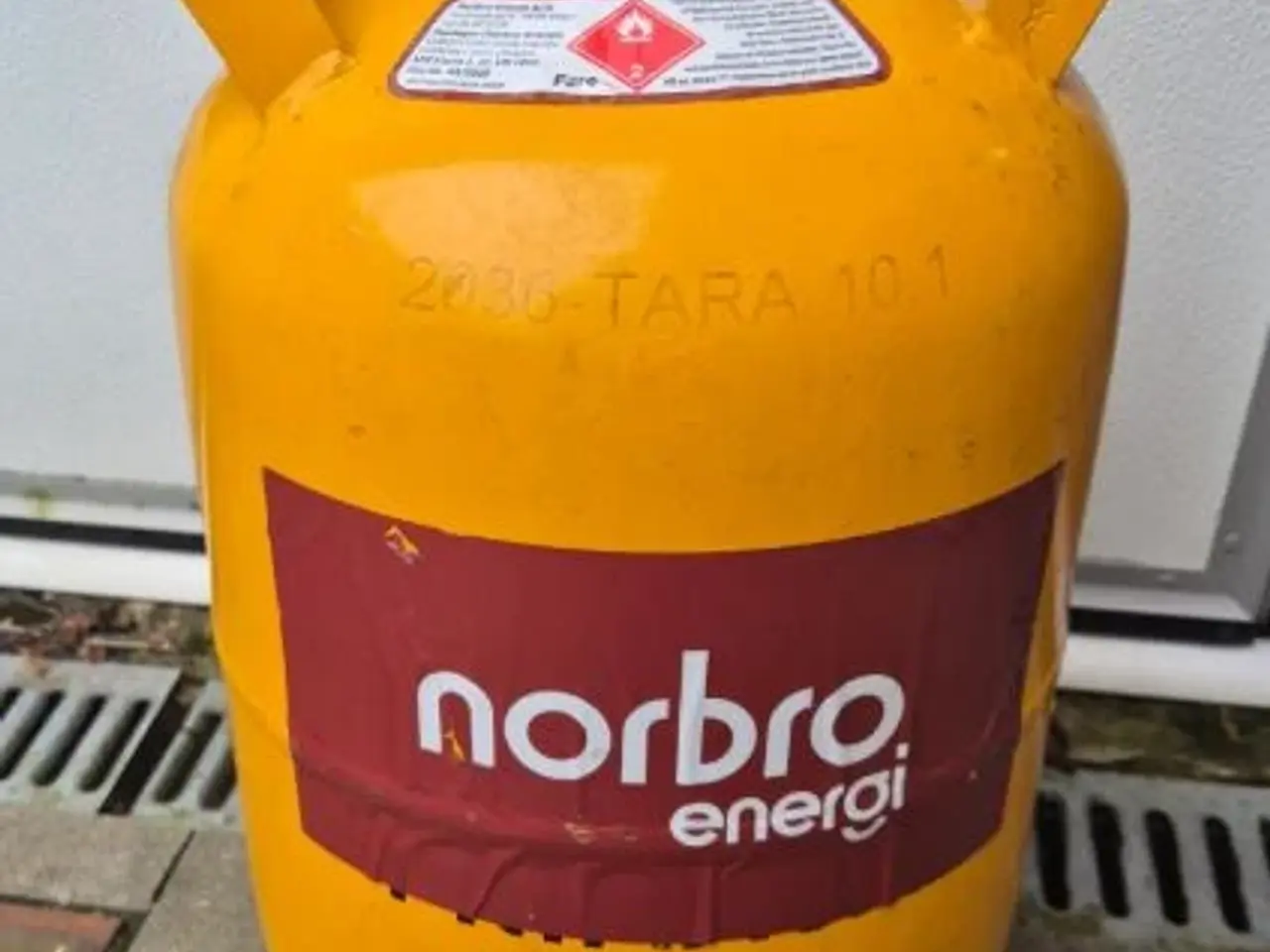 Billede 1 - 11 kg. plomberet gasflaske, stål