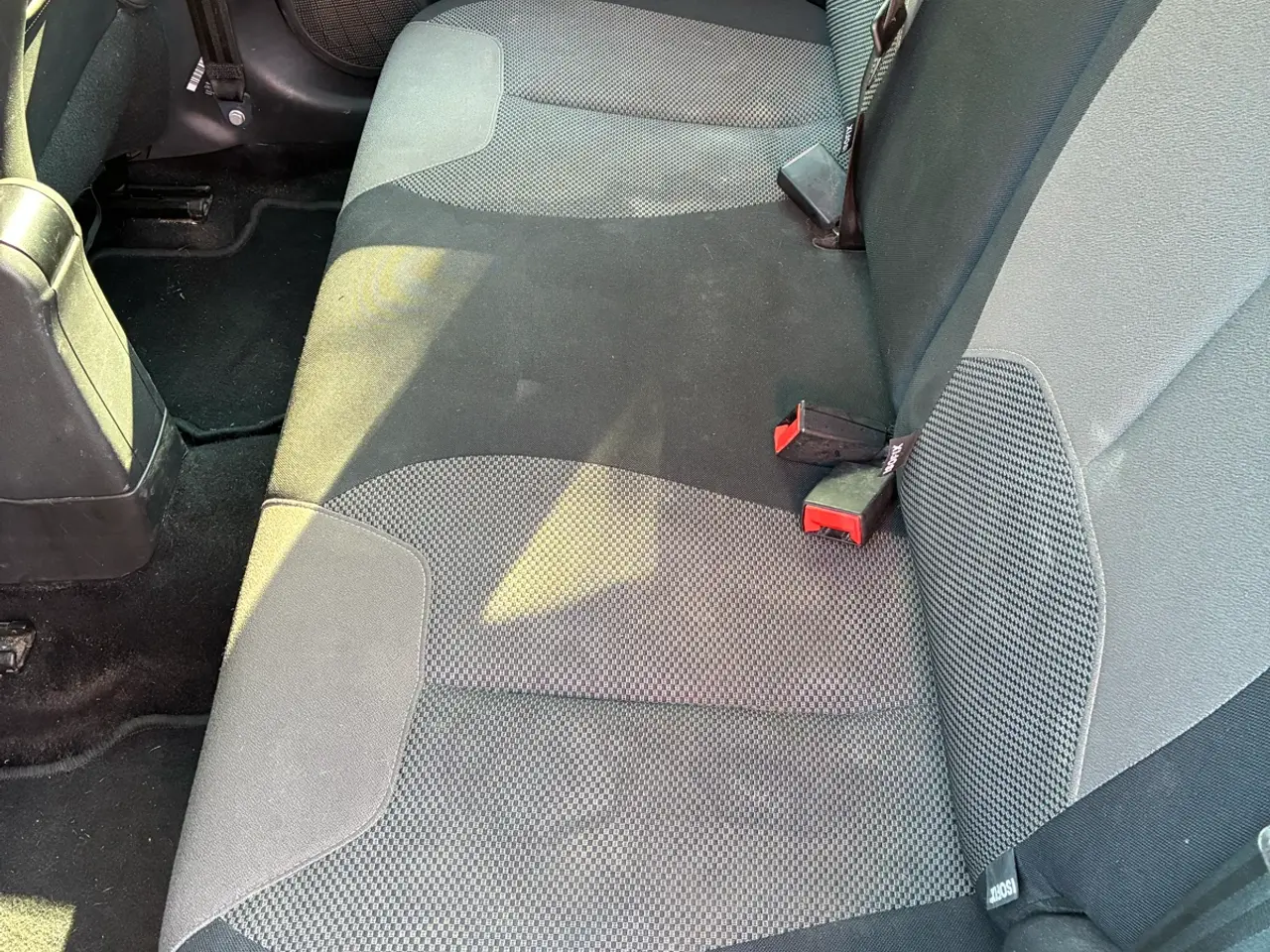 Billede 6 - Citroen c3 1,6 bluehdi 100 33kml 120kr i grøn 
