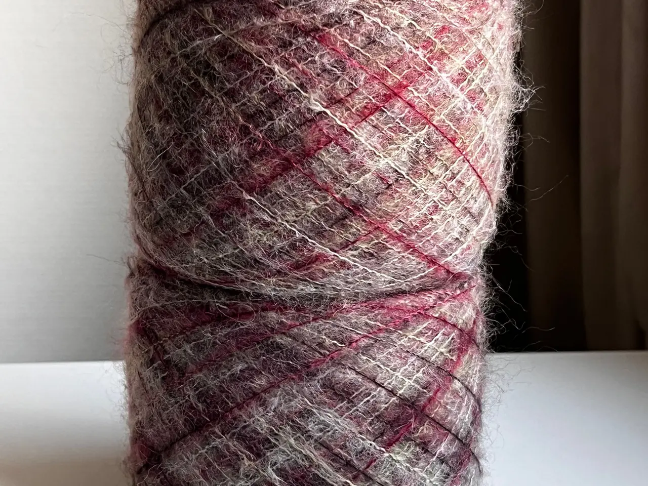 Billede 2 - Eksklusivt Italiensk Garn, Mohair Kids/Silke 200g