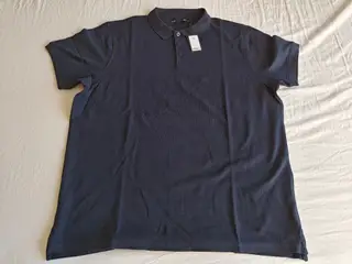 Ny poloshirt fra 157 str. X-Large