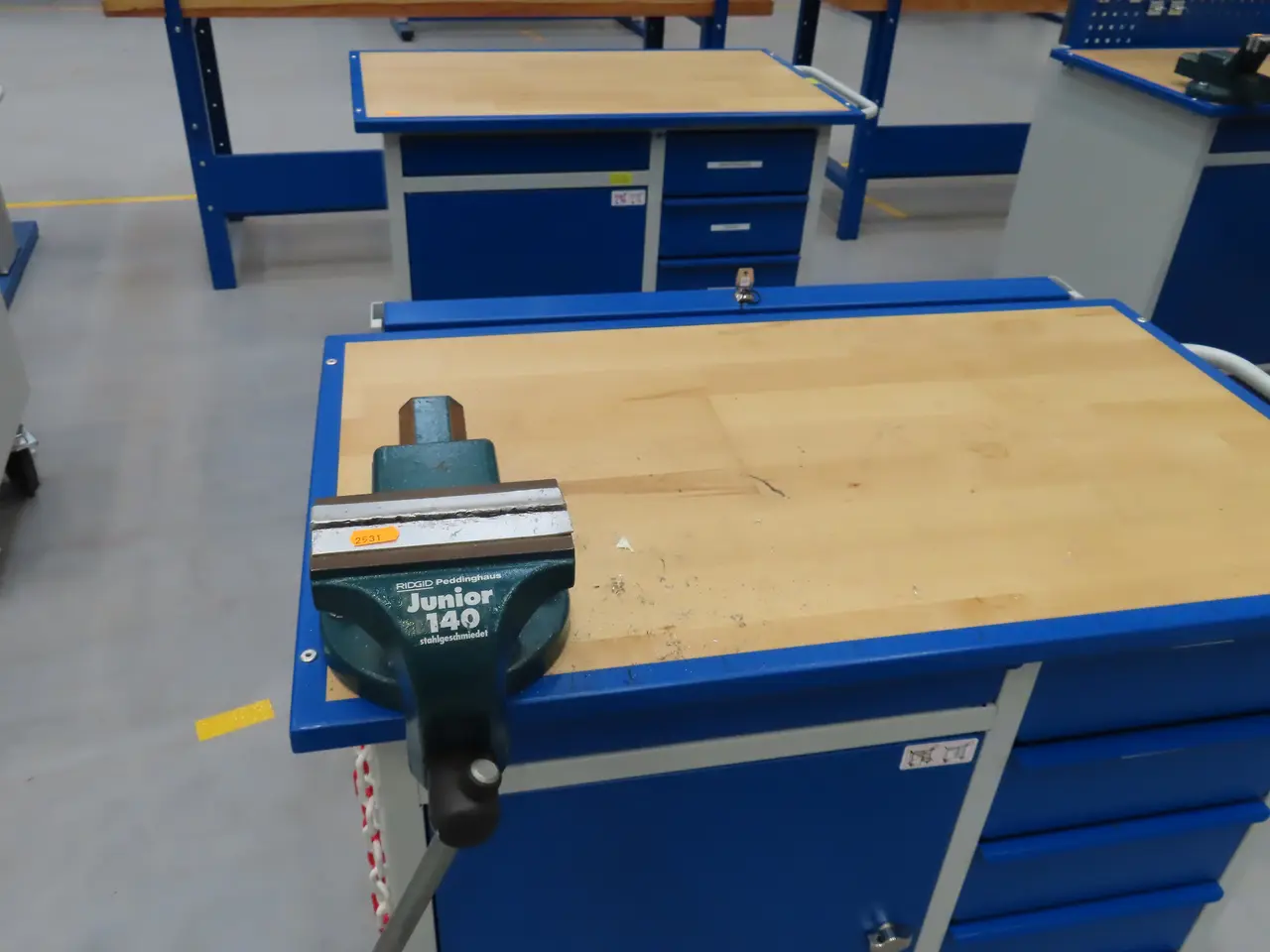 Billede 3 - Værktøjsvogn med skruestik RIDGID Junior 120