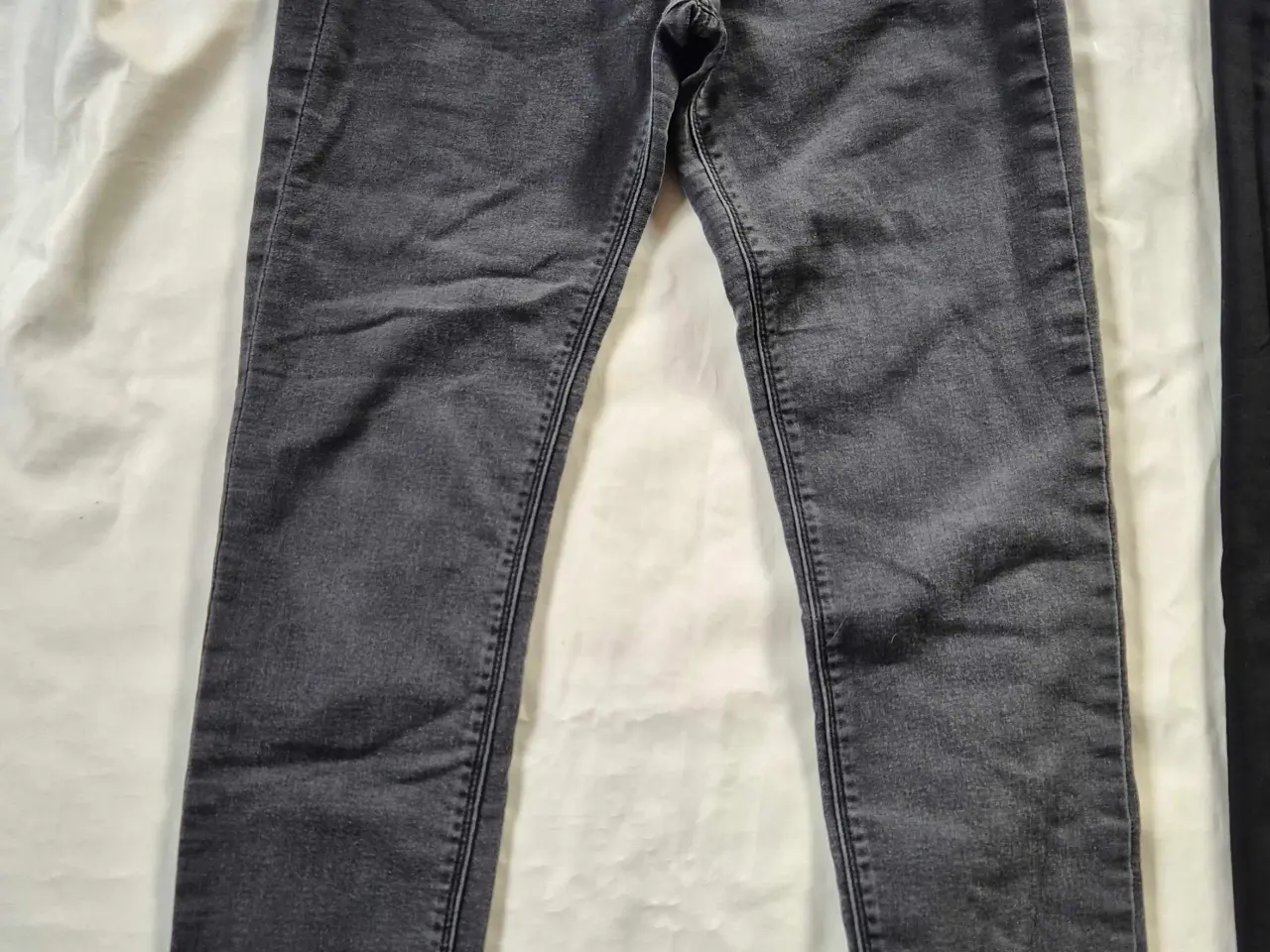 Billede 1 - 2 par bukser  esprit og vero moda 