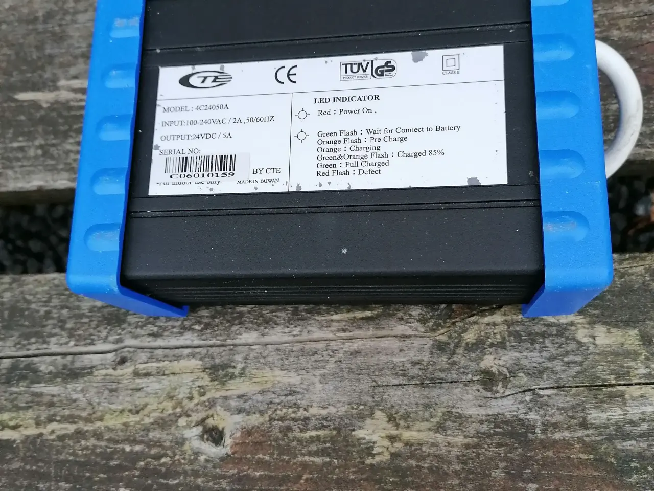 Billede 1 - 24 Volts ladeapparat