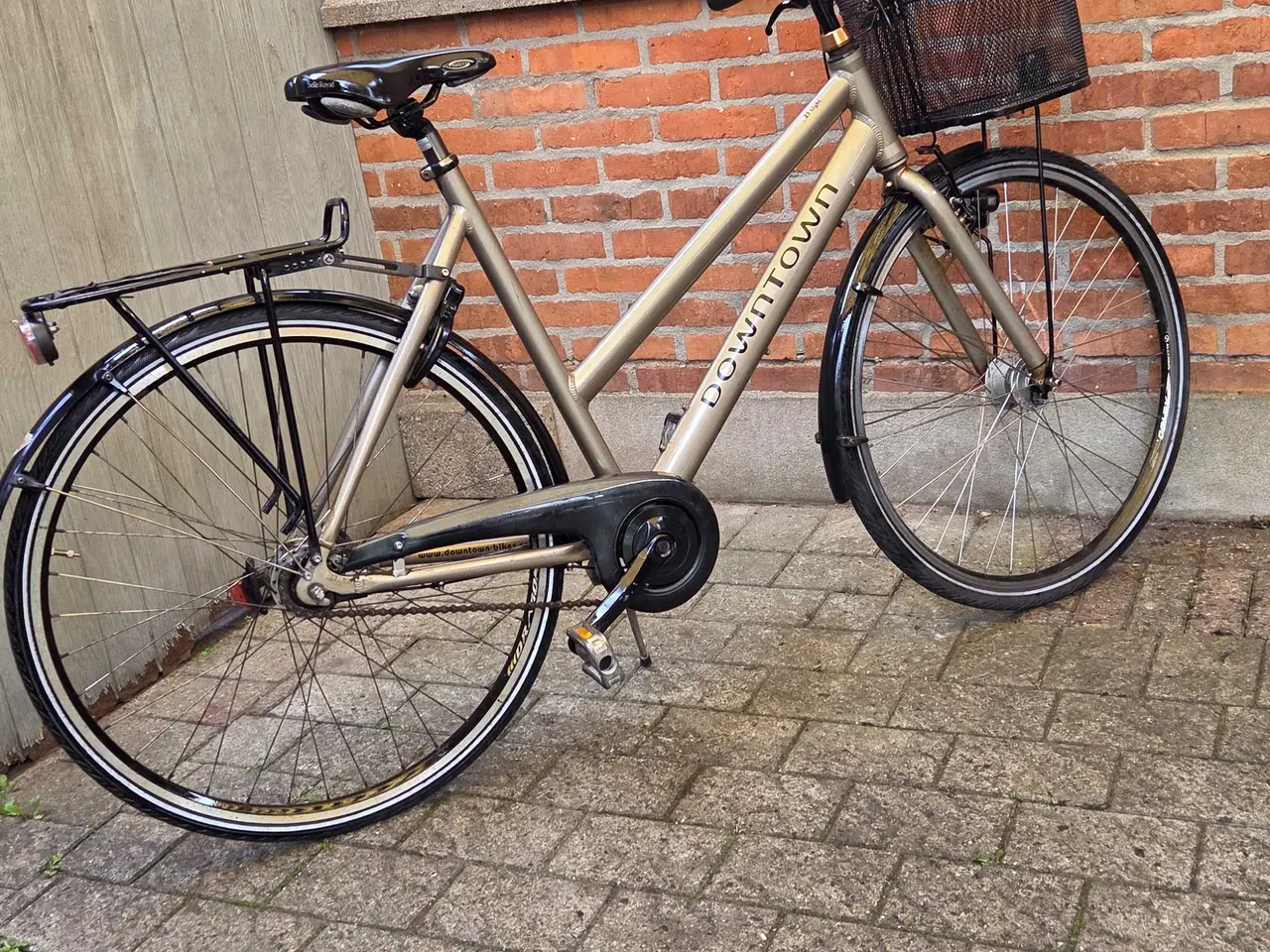 Billede 2 - DOWNTOWN 28"  58 cm høj 7 gear  