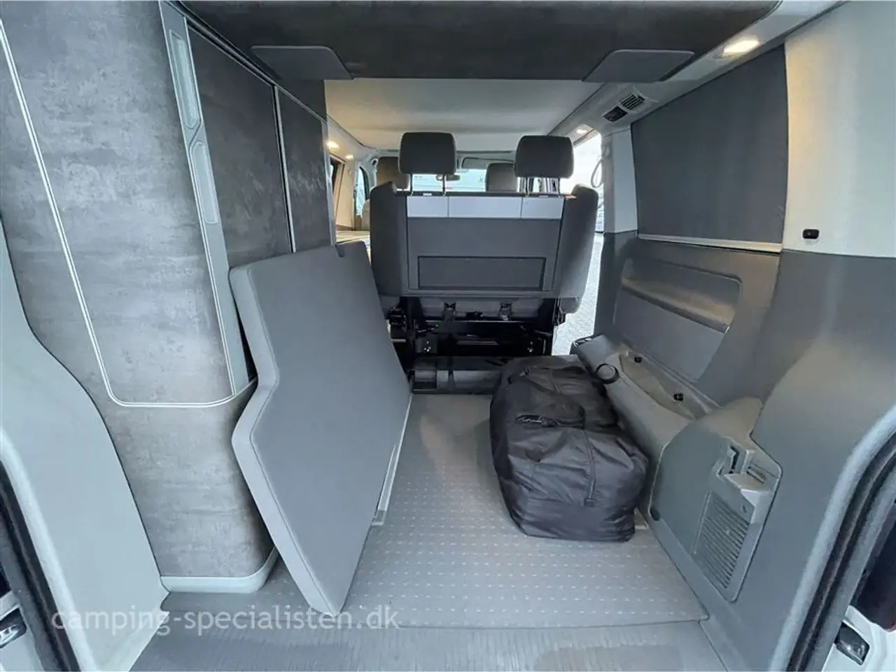 Billede 9 - 2024 - VW California Ocean 2.0 TDI 150 DSG   Pæn og velholdt VW California Ocean - Kan nu opleves hos Camping-Specialisten i Silkeborg