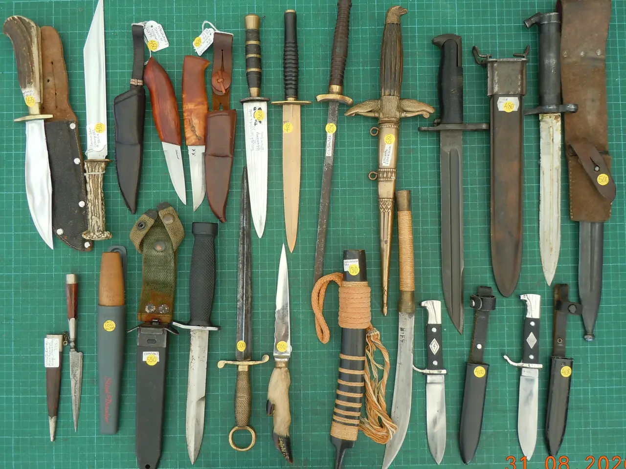 Billede 4 - Dolke, bajonetter og knive, forskellige typer.