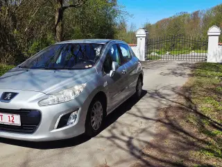 Peugeot 308 1.6 BlueHDi Diesel Automatgear træk