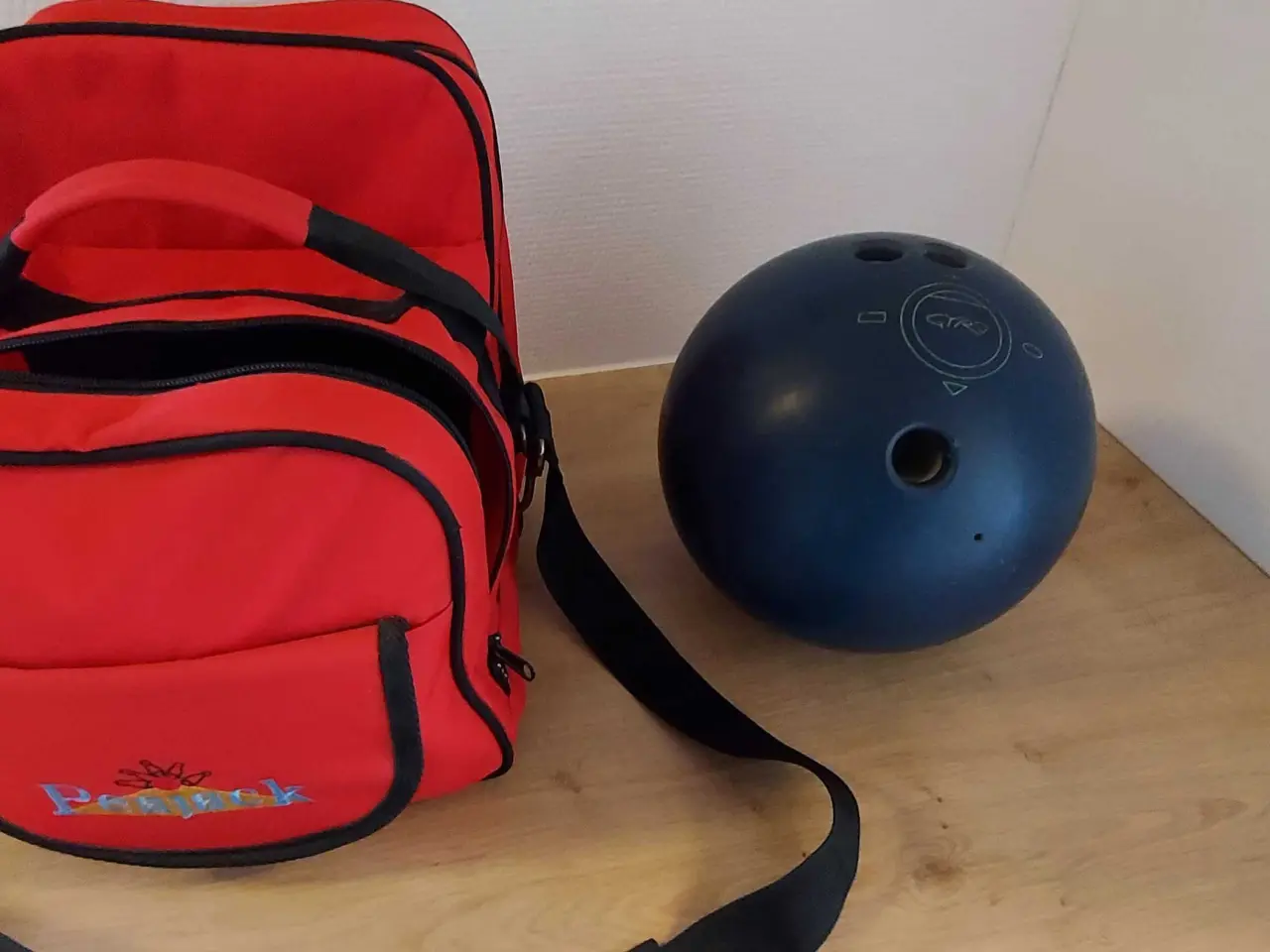 Billede 2 - Bowlingkugle med taske