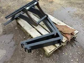 - - - Nye pallegafler til gravearm med Hydrema beslag 105 cm ramme, 120 cm gafler