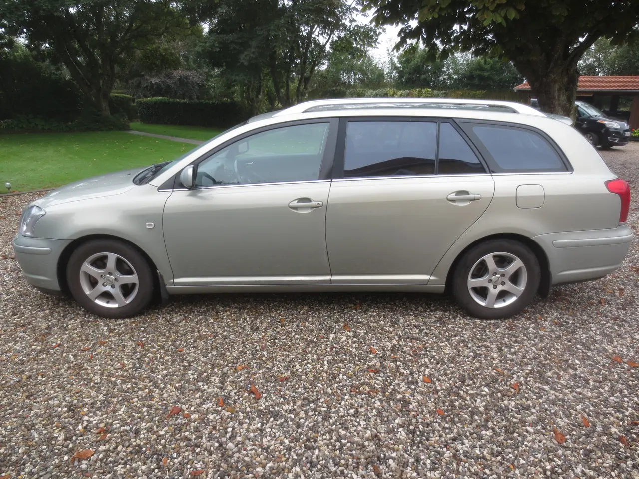 Billede 11 - Pæn Toyota Avensis 1.8 i Sol St,car