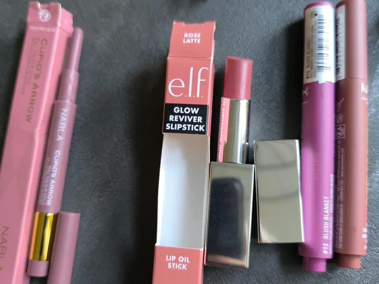 Billede 3 - Makeup/ dufte osv
