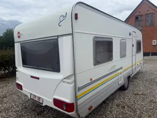 Bürstner 530 med enkelt senge