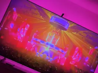 98” Samsung UHD TV