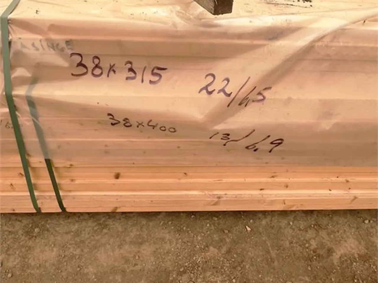 Billede 11 - ABC Limtræ/glued laminated timber - Lilleheden