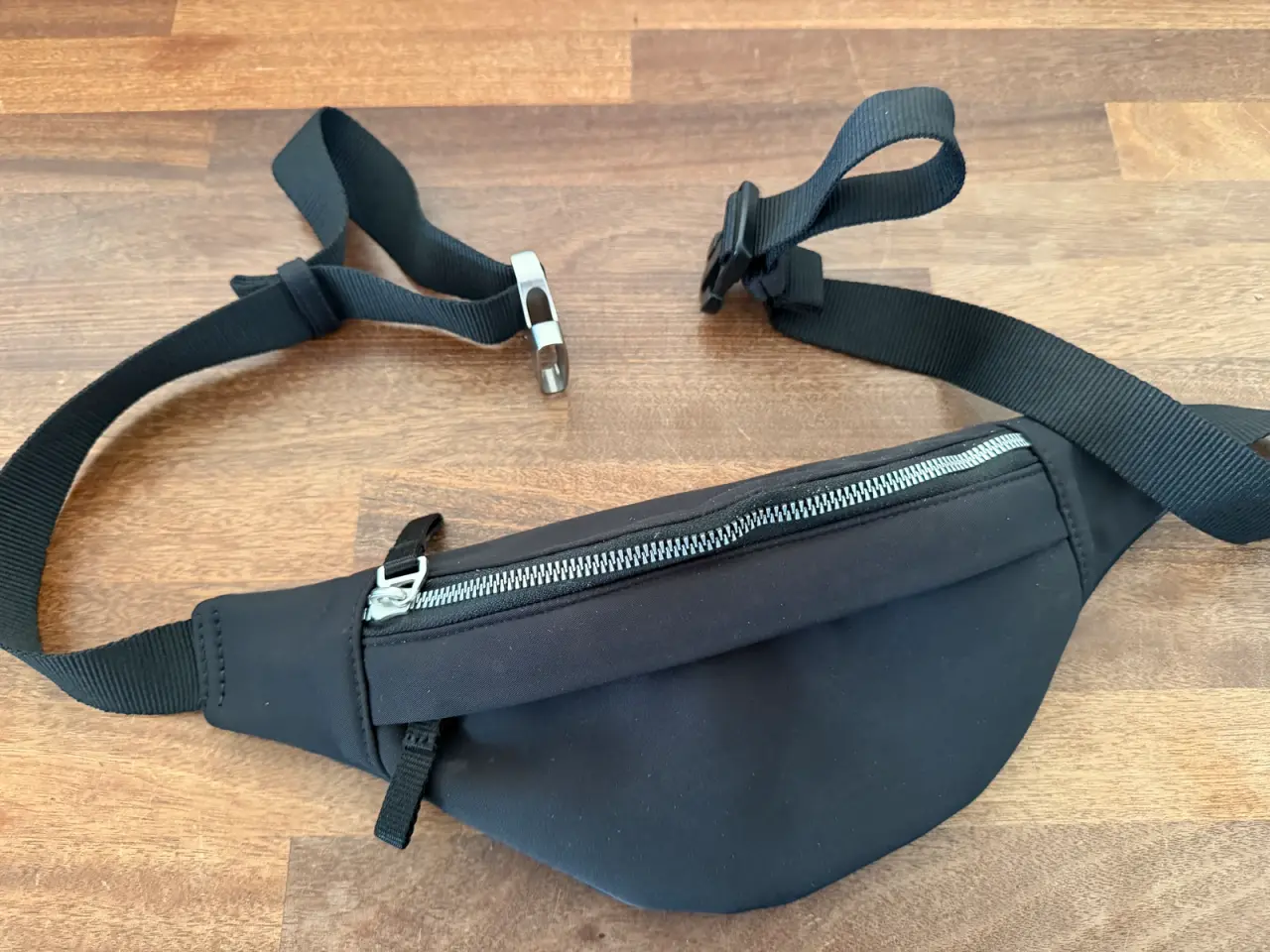 Billede 1 - Sort Zara bæltetaske Unisex