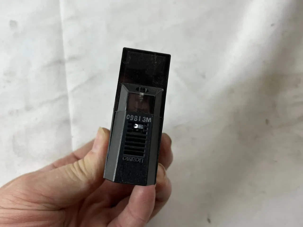 Billede 8 - Omron E3JM-R4M4T-G Photoelectric Sensor kontakt