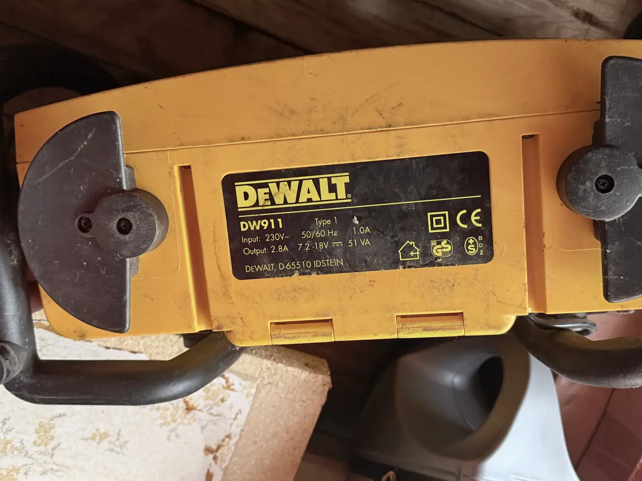 Billede 3 - Dewalt radio og lader 