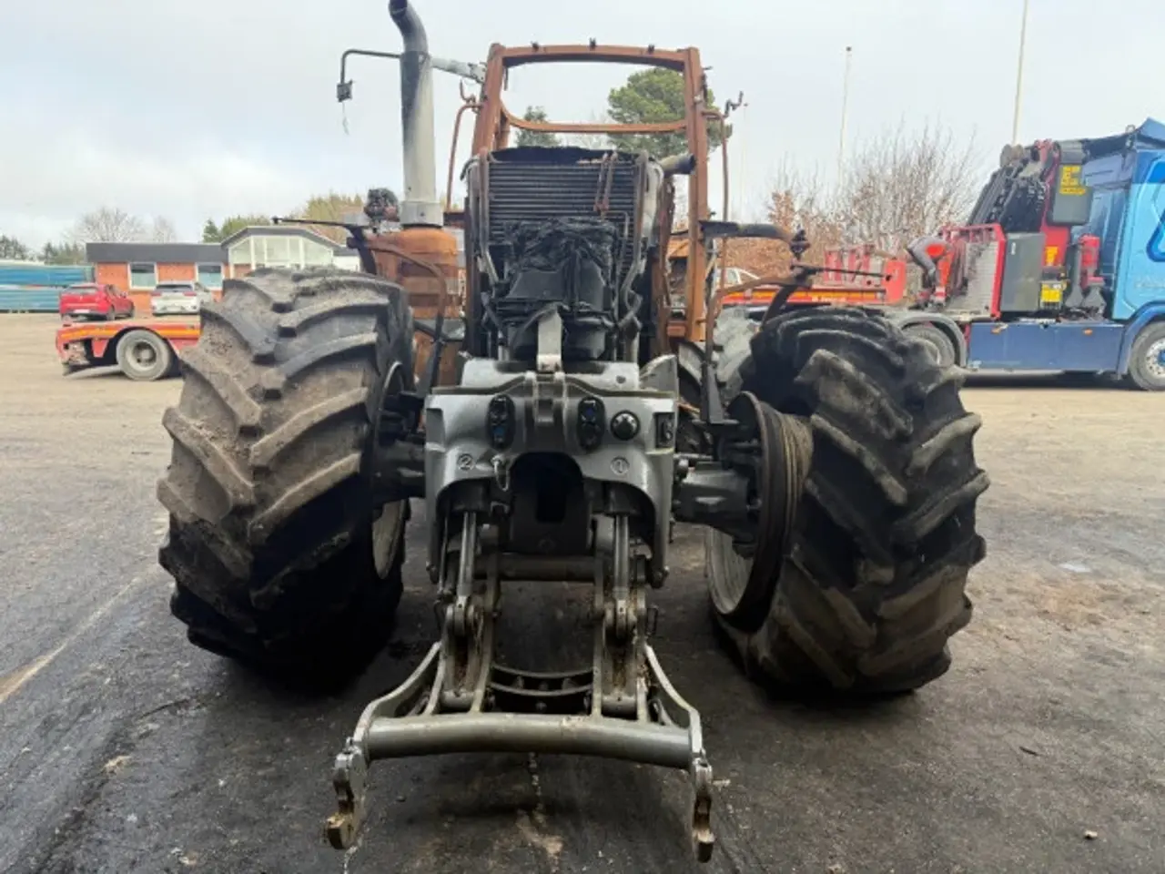 Billede 3 - Valtra S394 Sælges i dele/For parts