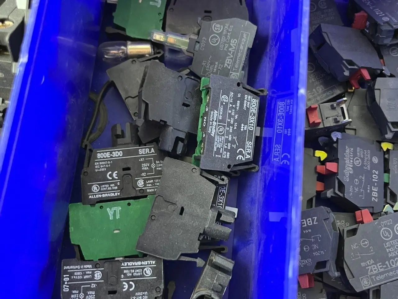 Billede 6 - Telemecanique Schneider Contact Blocks Lamp Parts