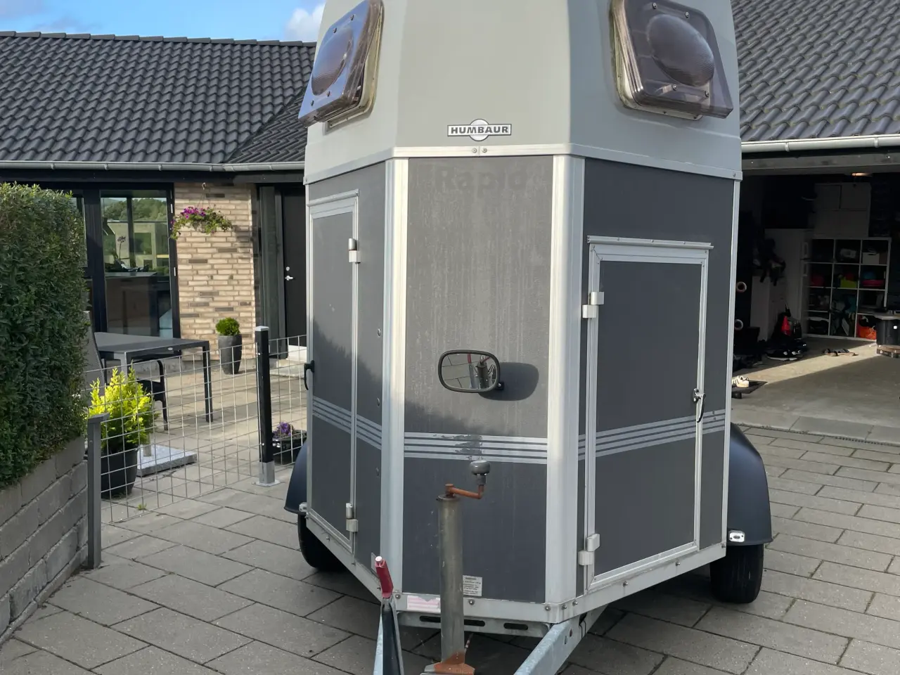 Billede 1 - Humbaur Rapid med saddelrum, ny synet