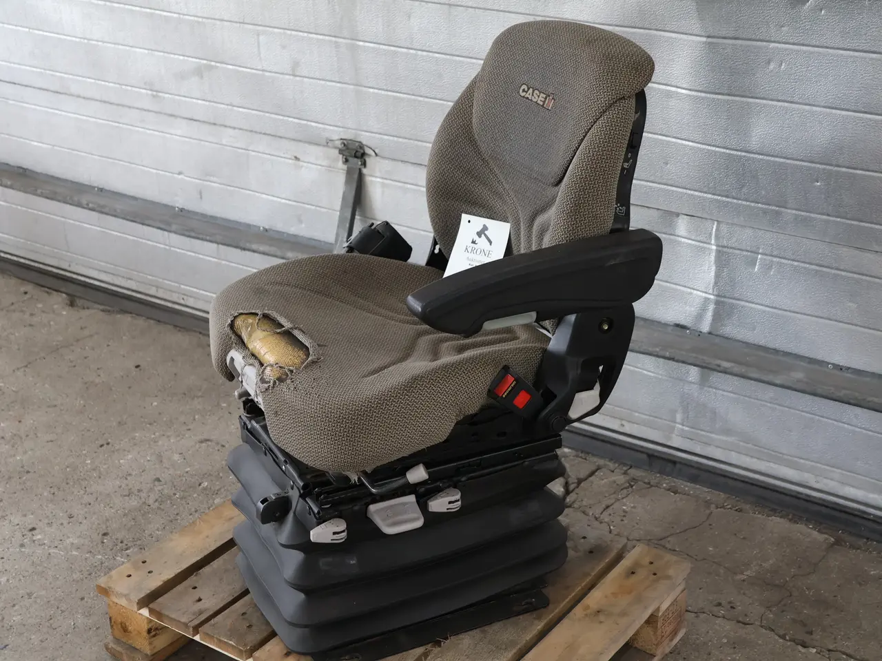 Billede 2 -  Case traktor luftsæde m/sele og varme