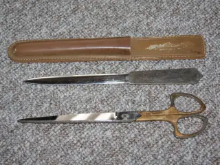 Papirsaks, brevåbner og etui