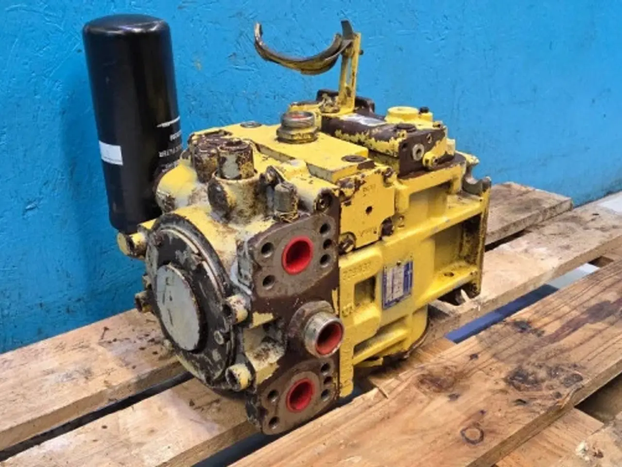Billede 14 - New Holland TX68 Hydrostatisk Pumpe 9811195