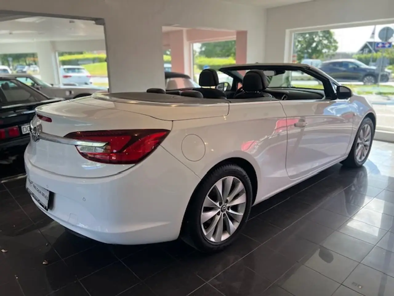 Billede 4 - Opel Cascada Cabriolet turbo 1,4i benzin velholdt 