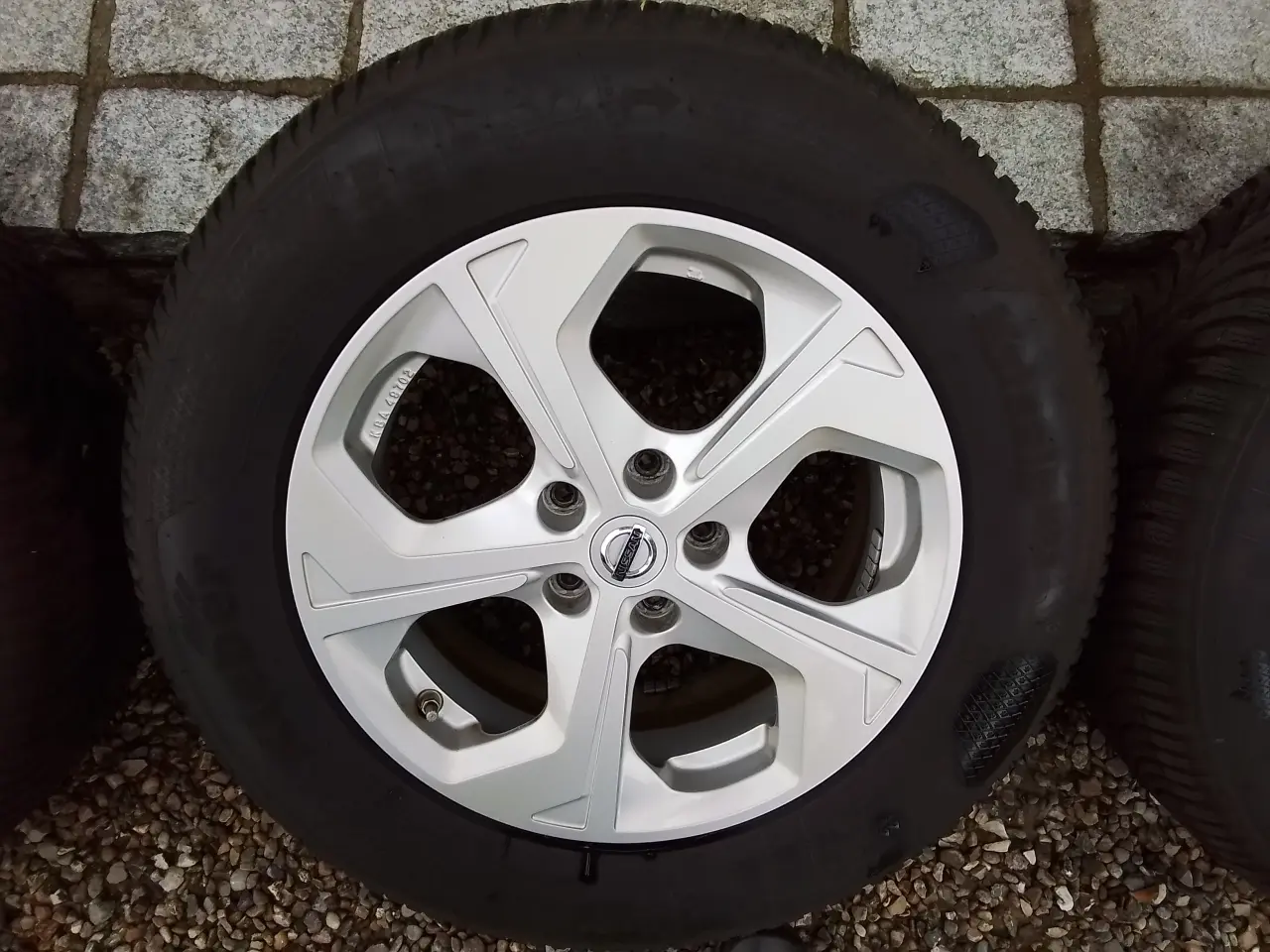 Billede 4 - Qasqai- X-Trail Alu vinterhjul (J 12)
