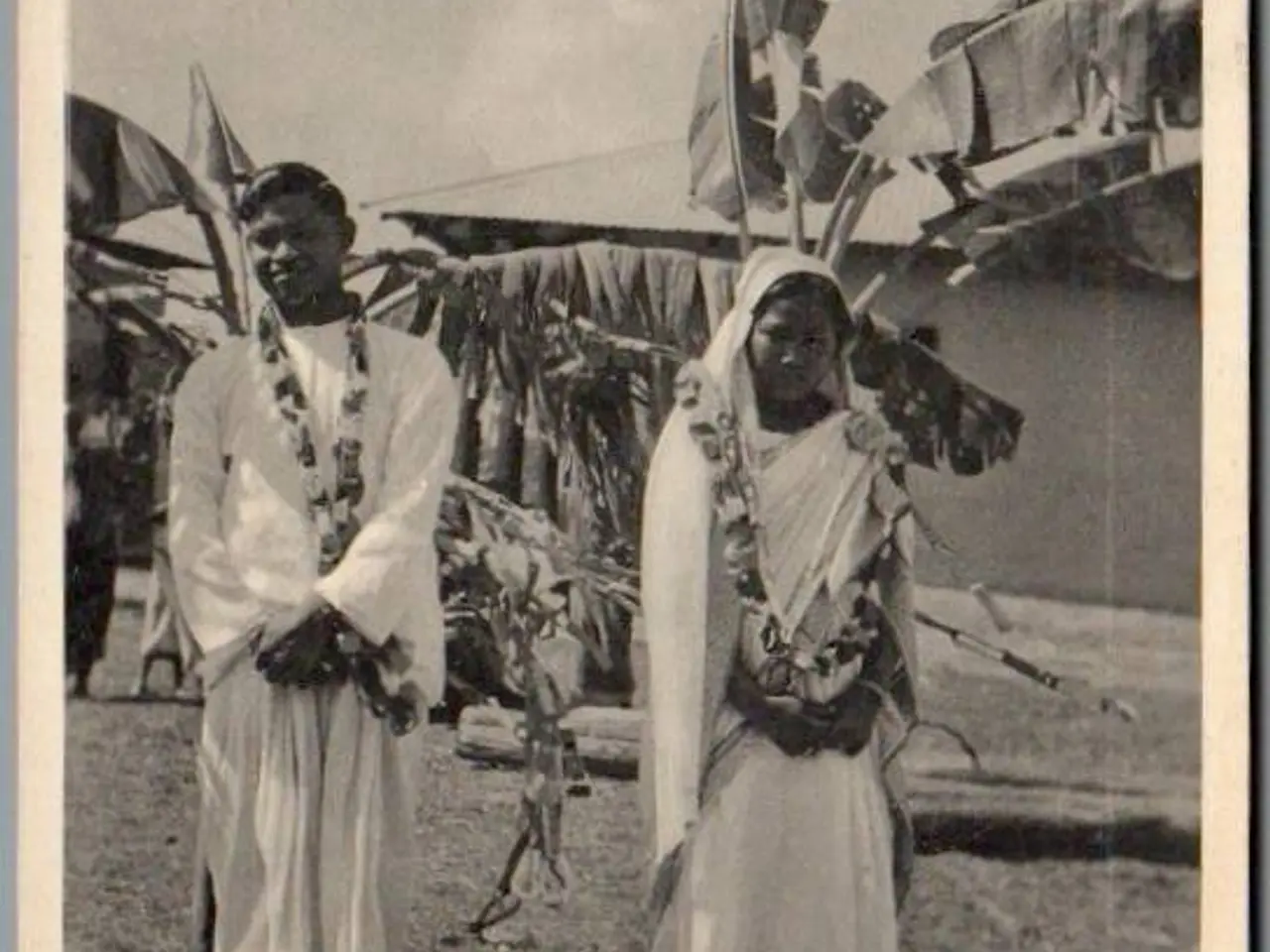Billede 1 - Santhalmissionen - Et Brudepar - Missioner - Ubrugt
