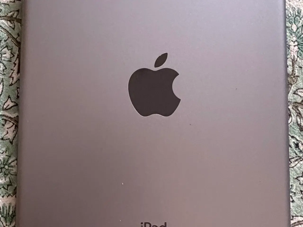 Billede 3 - iPad mini 4, 128 GB, grå, velholdt, med evt. box o