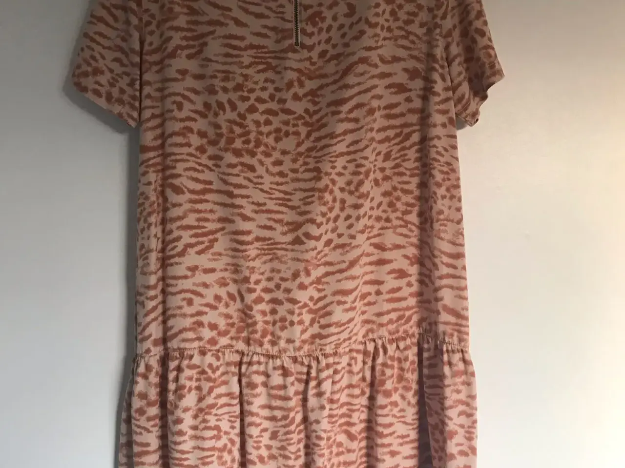 Billede 2 - Tommy Hilfiger denim kjole