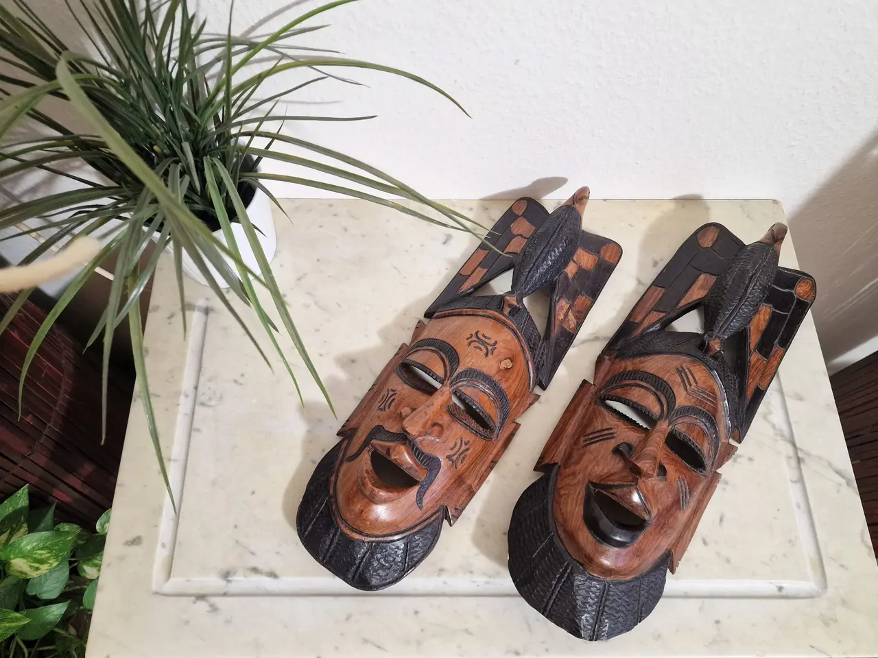Billede 2 - Et par flotte afrikanske træmasker.