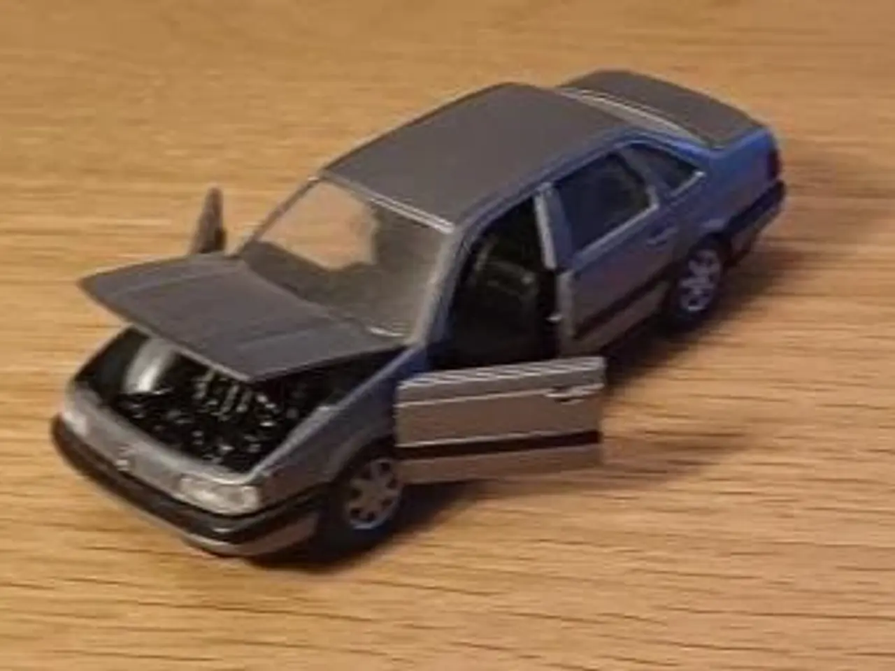 Billede 5 - VW Passat (Model 1988), 1/43