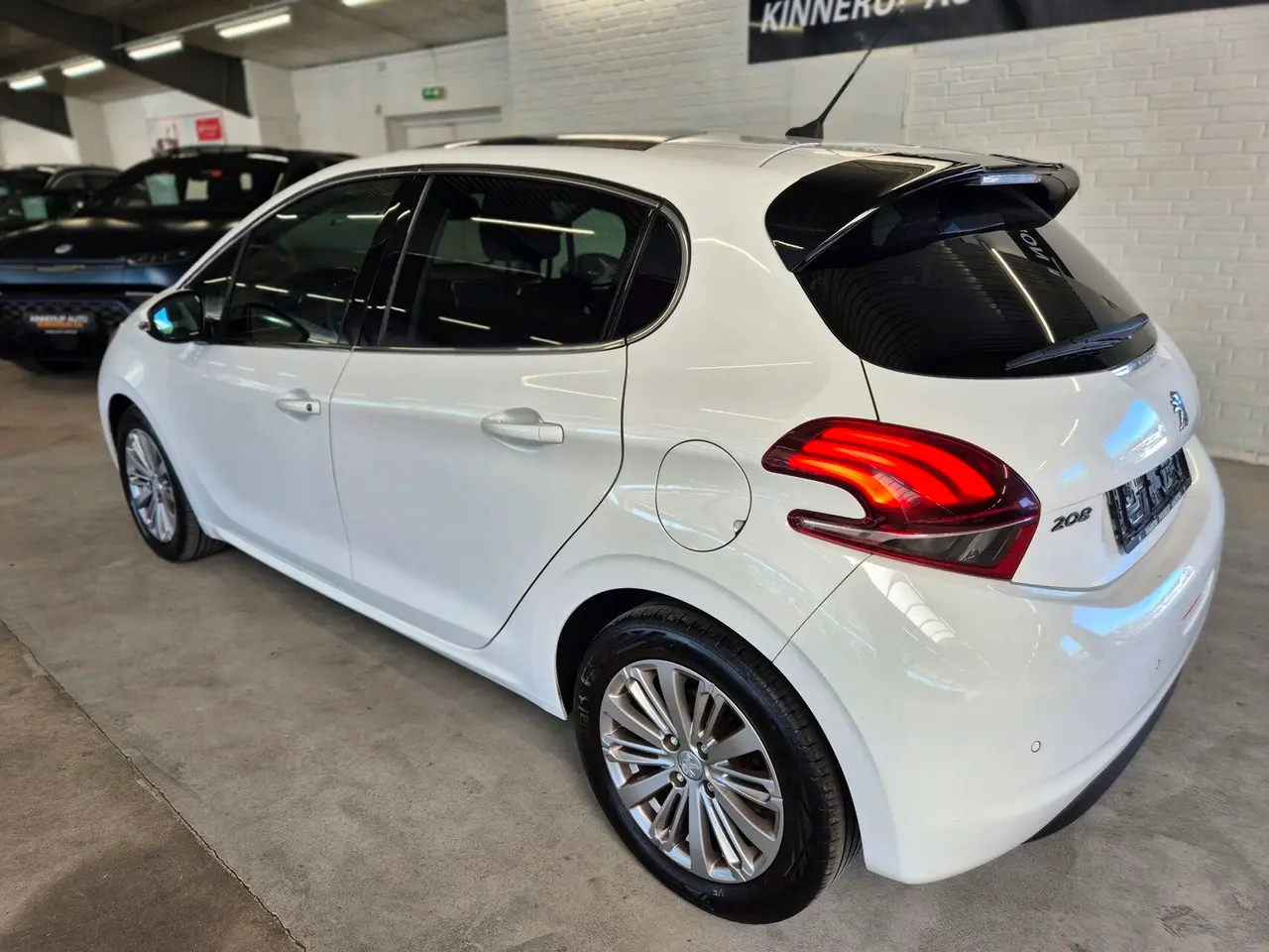 Billede 3 - Peugeot 208 1,5 BlueHDi Infinity 100HK 5d 6g