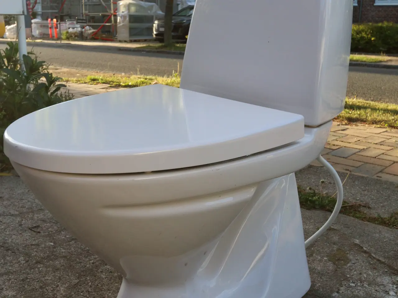Billede 2 - Ifö toilet med S-lås