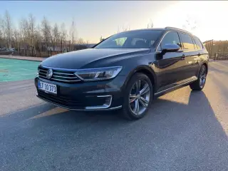 Volkswagen VW Passat GTE