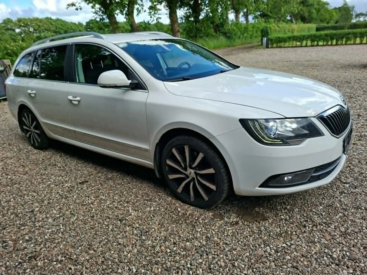 Billede 3 - Skoda Superb 2,0 TDi 170 Elegance Combi DSG