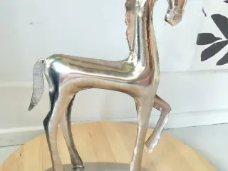 Sia metal hest