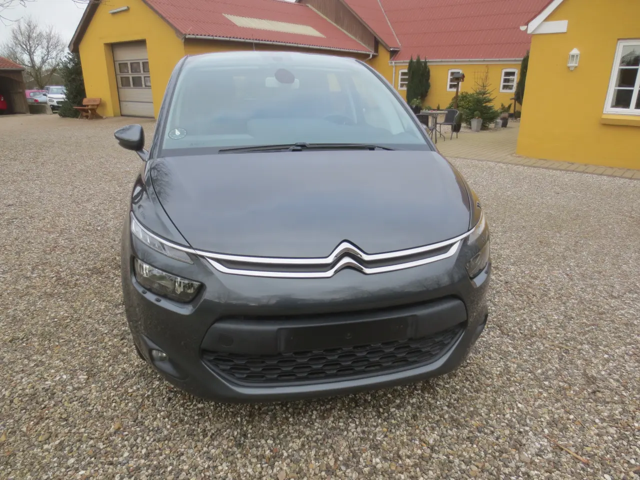 Billede 2 - Pæn Citroen C4 Picasso 1.2 i 130 Hk År 15 Nys,