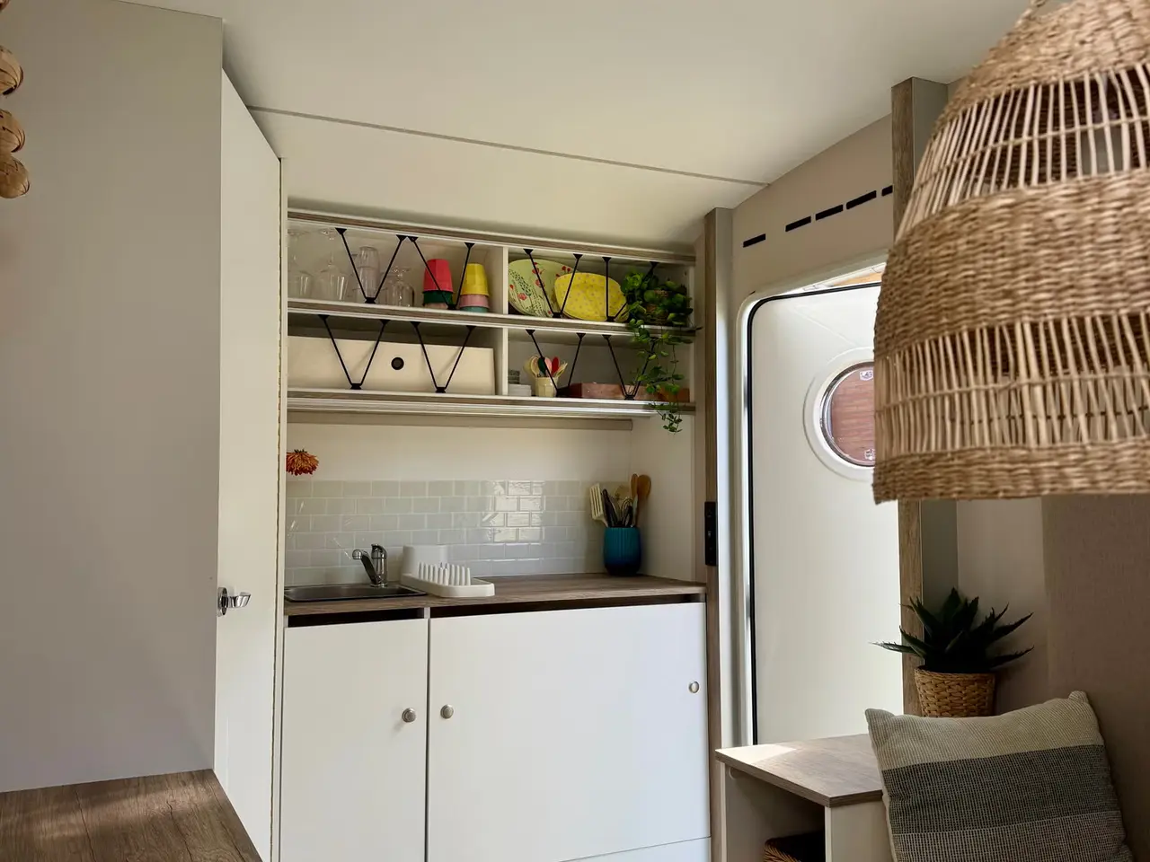 Billede 7 - Nordisk indrettet Beachy 420 Hobby - ferieklar!