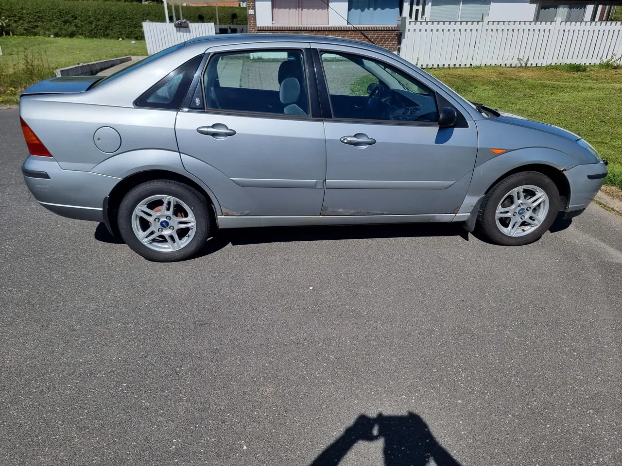 Billede 6 - Velkørende og velholdt Ford Focus 1.6 årgang