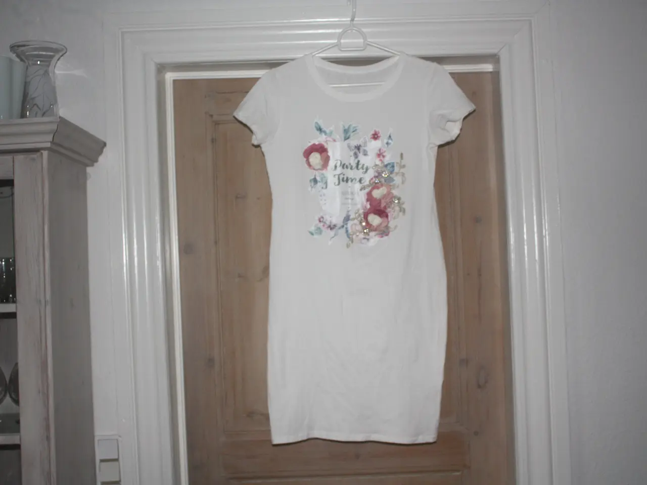 Billede 1 - Marta du Chateau lang T-shirt med et "Party Time"