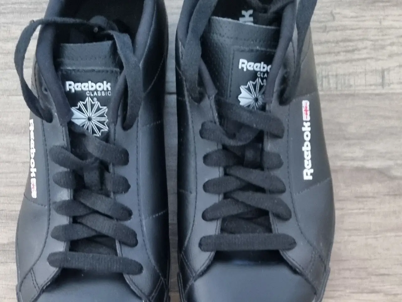 Billede 5 - (NYE ) klassiske Herre sneakers str 44 sælges